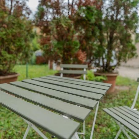 Wohnung Naehe Stadtzentrum Mit Wohnzimmer Und Kueche Koblenz  Luaran gambar