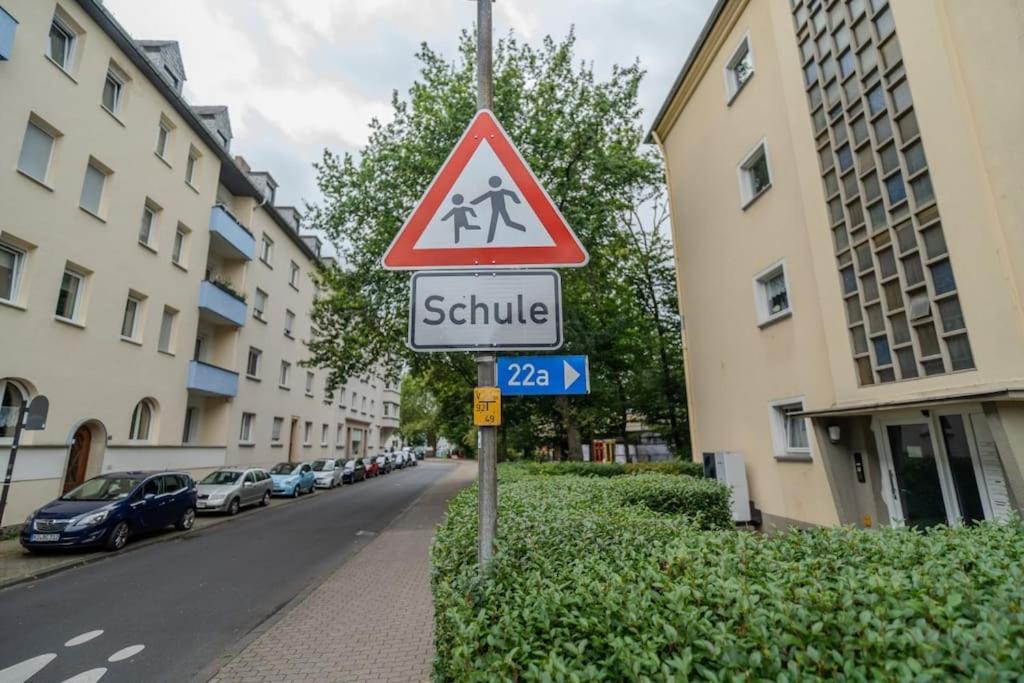Wohnung Naehe Stadtzentrum Mit Wohnzimmer Und Kueche Koblenz  Luaran gambar